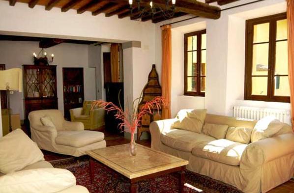 Casa Vacanze Villa Giusterna Monte Benichi Dış mekan fotoğraf